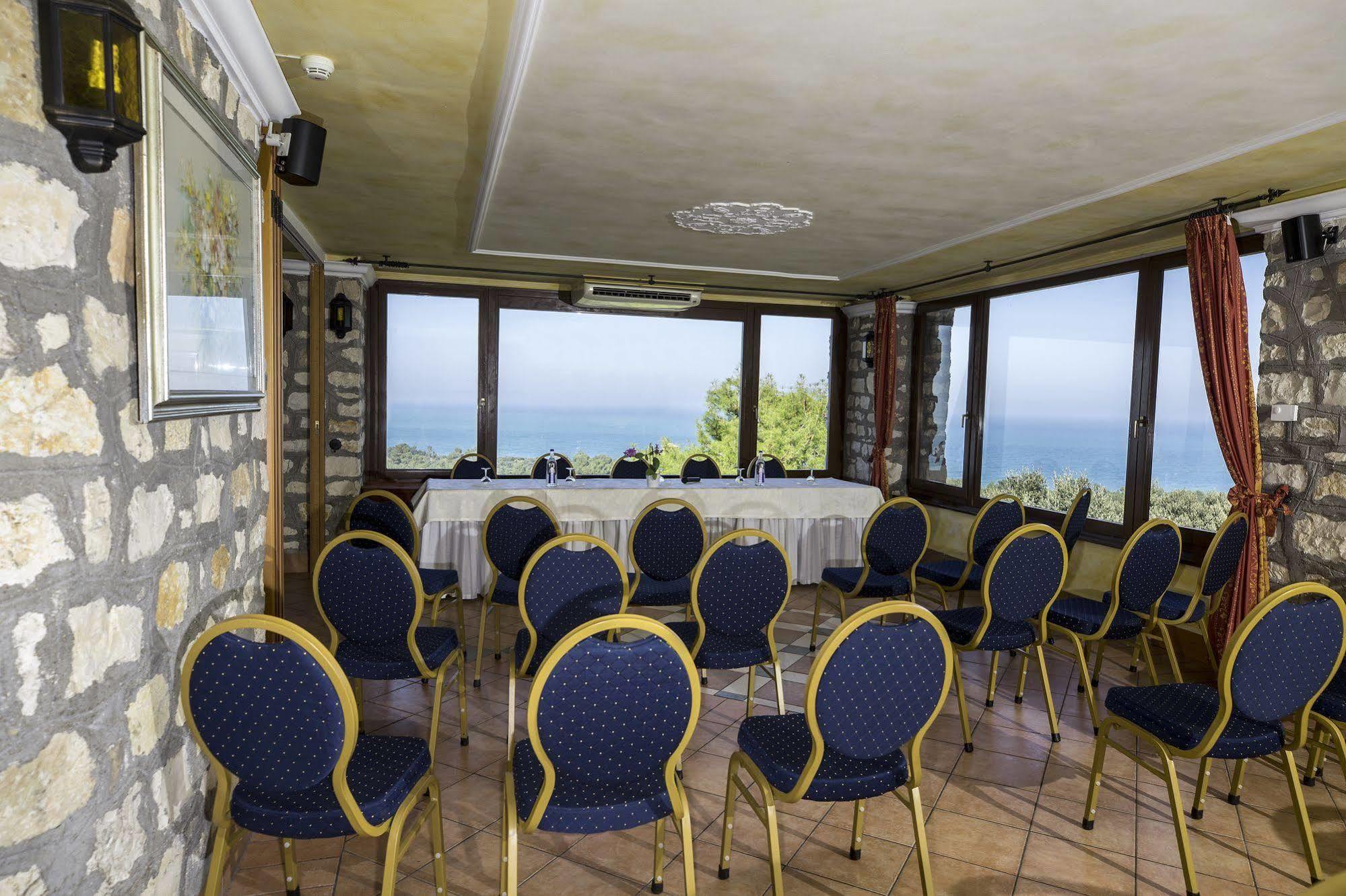 Internazionale Hotel 3*